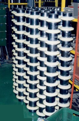 다양한 형태의 로라코팅이 가능 (Various roller casting)